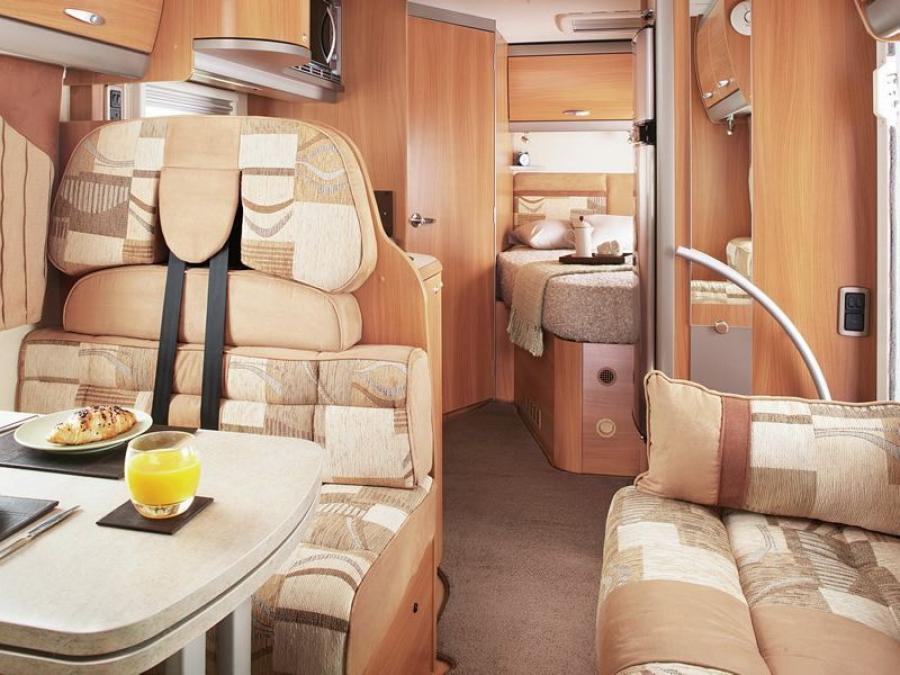 Интерьер Swift Motorhomes Voyager 630 EK 2009 года  (фото 2 из 3)